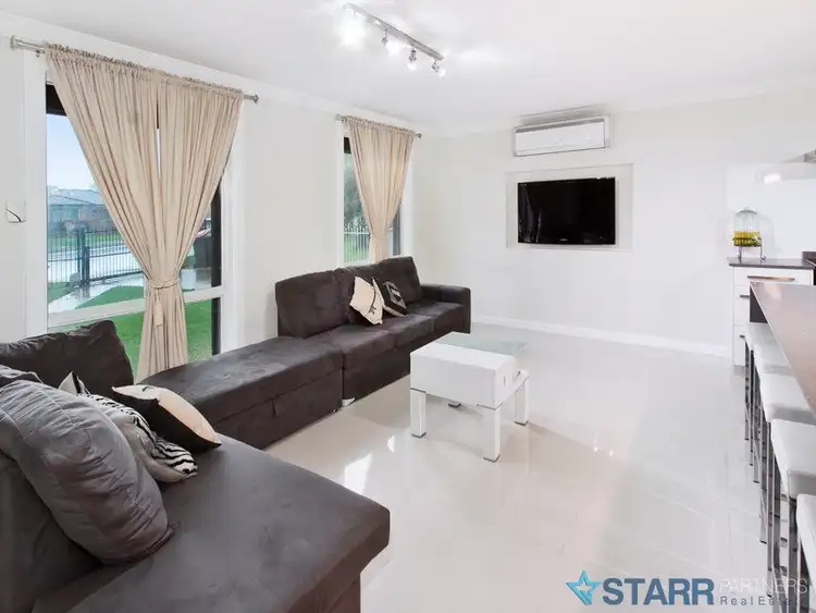 Fourth view of Homely house listing, 11 Lamming Place, St Marys NSW 2760