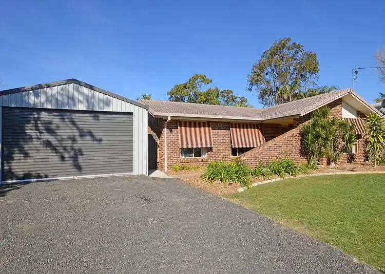 18 Hansen Street, Urangan QLD 4655