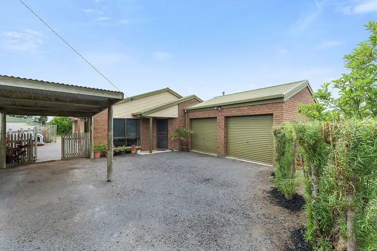 Second view of Homely house listing, 6 Leahy Court, Colac VIC 3250