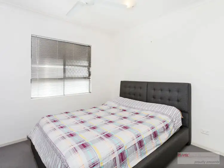 Sixth view of Homely unit listing, 2/11 Kitchener Street, Coorparoo QLD 4151