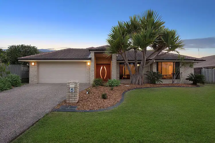 5 Birrobeen Street, Little Mountain QLD 4551