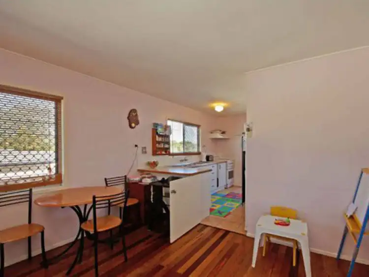 Fifth view of Homely house listing, 263 Elizabeth Avenue, Clontarf QLD 4019