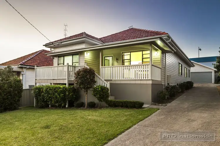1 Cowper Avenue, Charlestown NSW 2290