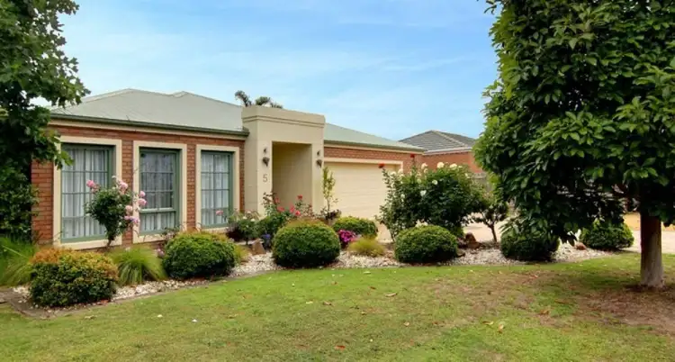 5 Beldarry Court, Mount Martha VIC 3934