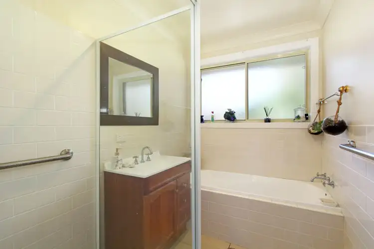 Fifth view of Homely house listing, 12 James Place, Tamworth NSW 2340