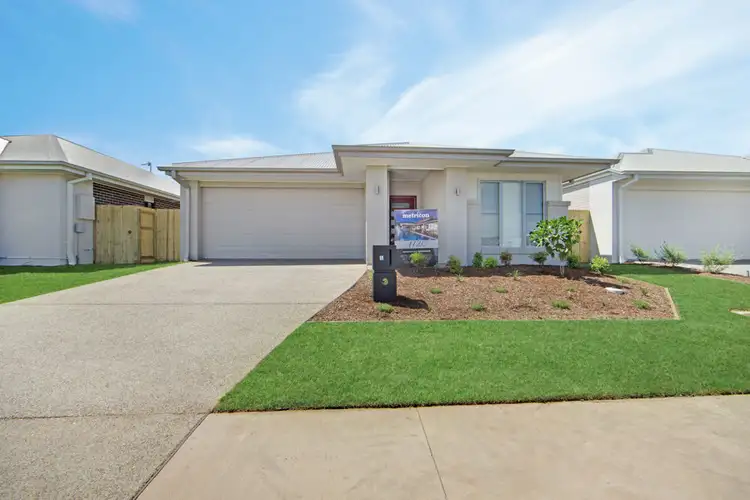 Second view of Homely house listing, 5 Chestnut Crescent, Caloundra West QLD 4551