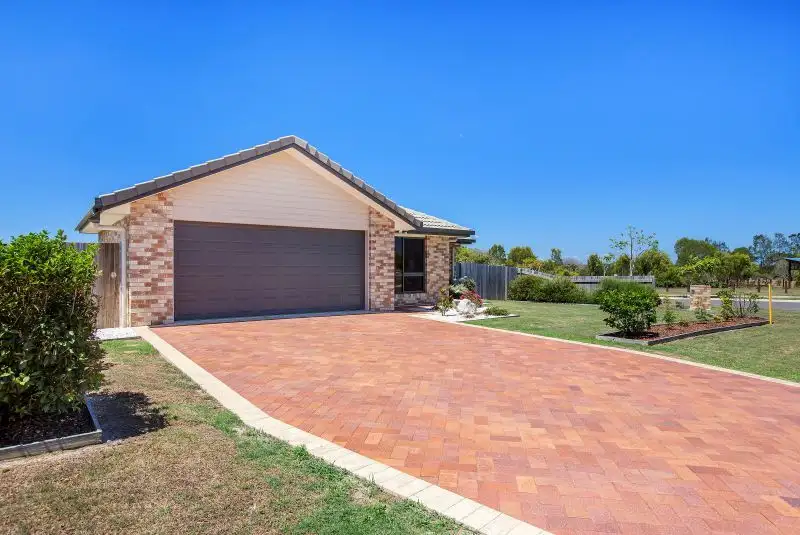 Main view of Homely house listing, 3 Bayridge Heights Drive, Nikenbah QLD 4655