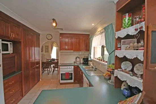 Second view of Homely house listing, 7 Melissa Avenue, Tamworth NSW 2340