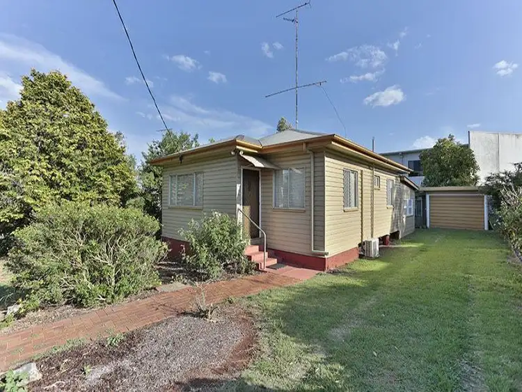 42 Joyce Street, South Toowoomba QLD 4350
