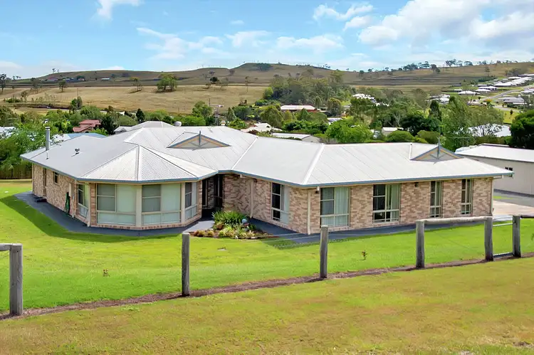1 Hazelmere Court, Hodgson Vale QLD 4352