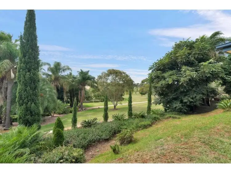 Second view of Homely house listing, 2 Hillcrest Court, Kearneys Spring QLD 4350