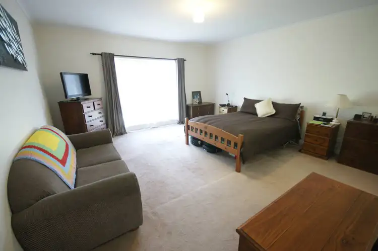 Fifth view of Homely house listing, 225 Henry St, Deniliquin NSW 2710