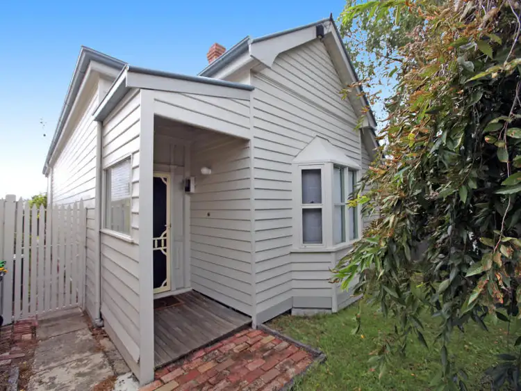 10 Clarendon St, Coburg VIC 3058