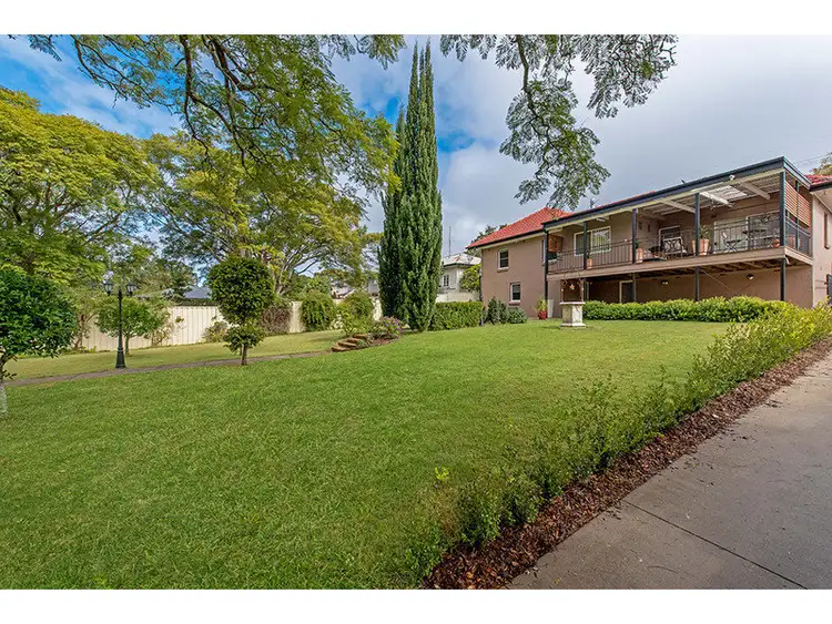 198A West Street, South Toowoomba QLD 4350