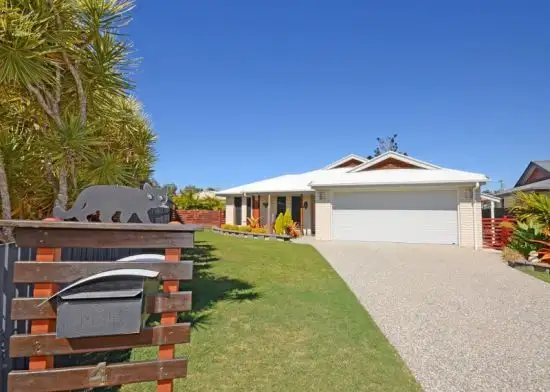 4 Montrose Close, Point Vernon QLD 4655