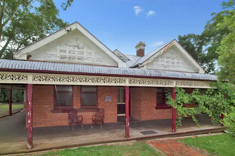 35 Roderick Street, Tamworth NSW 2340