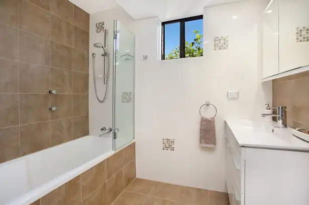 Third view of Homely unit listing, 1/18 Brooks Street, Cooks Hill NSW 2300