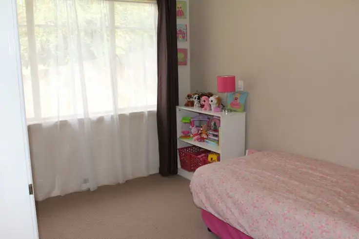 Fifth view of Homely house listing, 6. Laurence Avenue, Armidale NSW 2350