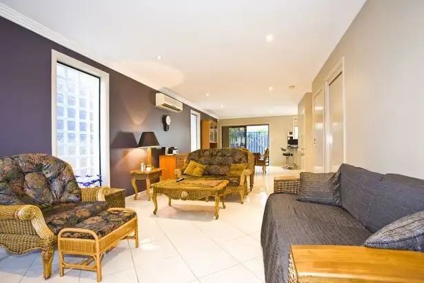 Second view of Homely townhouse listing, 1/21 Chaucer Street (OLD), Hamilton NSW 2303