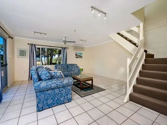 Seventh view of Homely house listing, 249 O'Shea Esplanade, Machans Beach QLD 4878