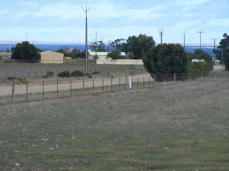 Lot 42 Sec 151 Urania Road, Port Victoria SA 5573