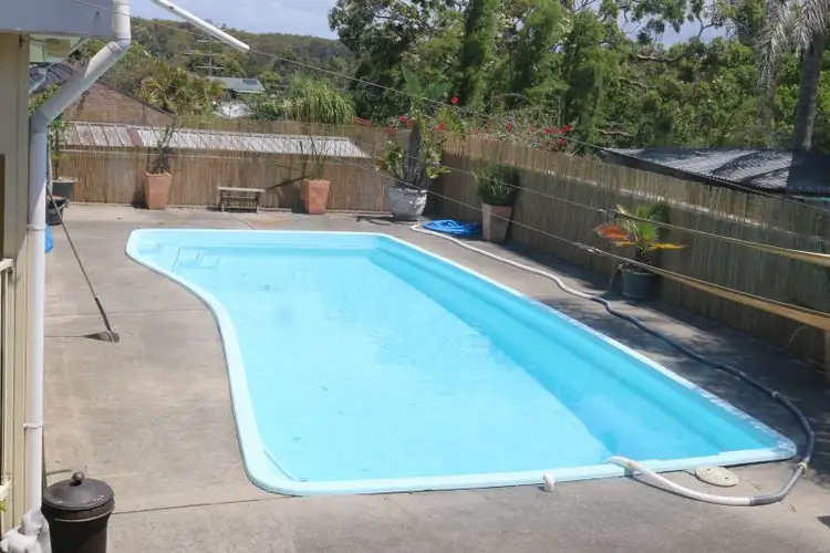 10 Cambridge Avenue, Kanwal NSW 2259