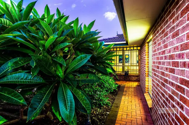 73 Loaders Lane, Coffs Harbour NSW 2450