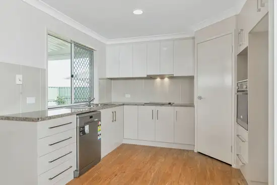 Fifth view of Homely townhouse listing, 2&3/37 Gipps Street, Drayton QLD 4350
