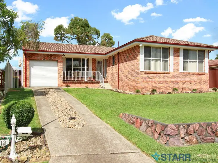 12 Como Close, St Clair NSW 2759