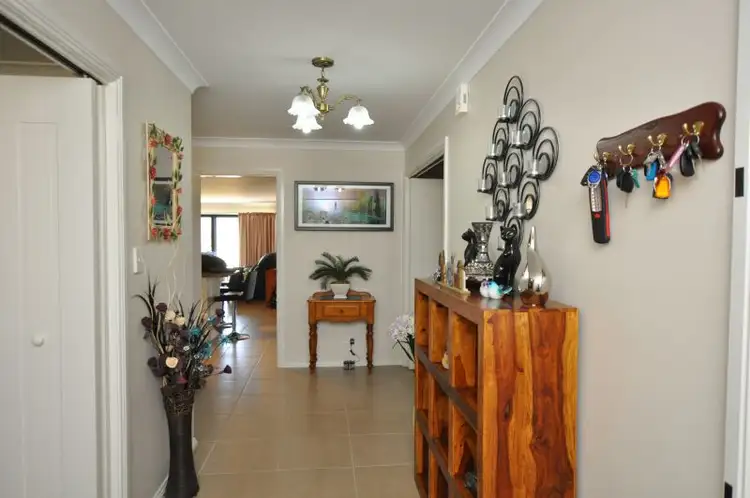 Second view of Homely house listing, 6 Verdelho Drive, Tamworth NSW 2340