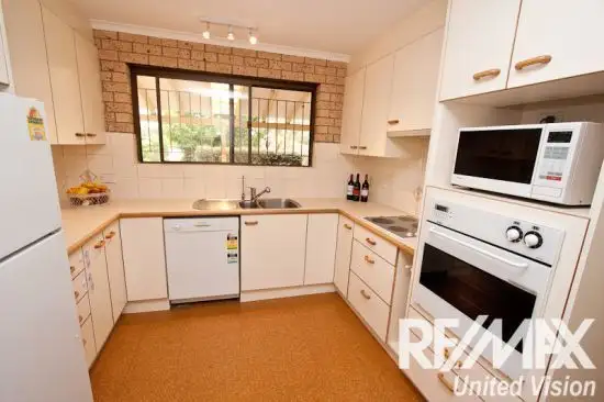 Second view of Homely house listing, 7 Galahad Street, Carindale QLD 4152