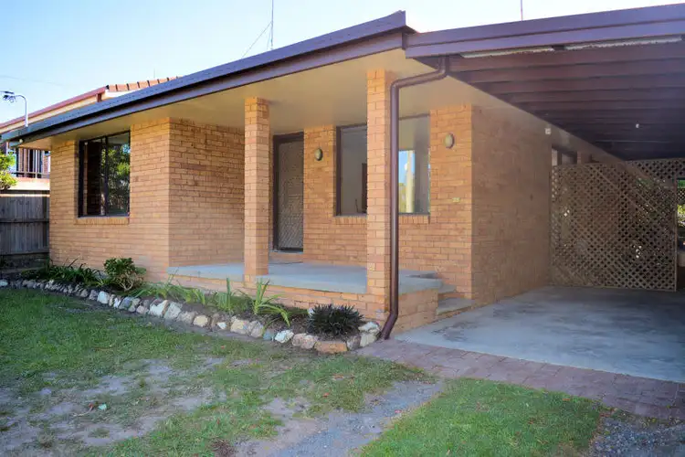 24 Sandy's Beach Drive, Sandy Beach NSW 2456