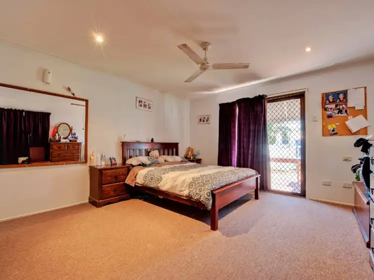 15 Parkland Court, Eagleby QLD 4207