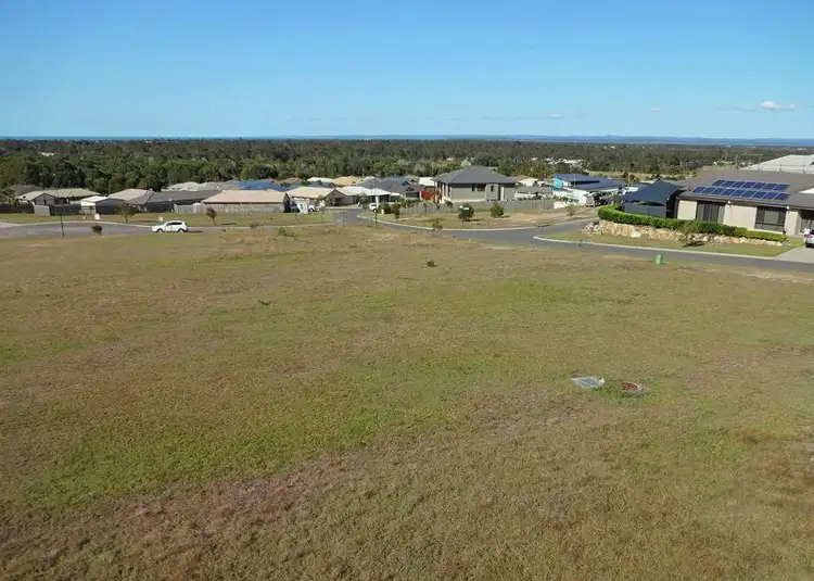 31 Teresa Street, Nikenbah QLD 4655