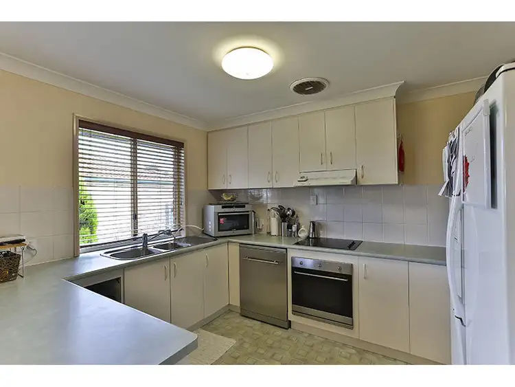 Second view of Homely house listing, 5 Darmstadt Street, Kearneys Spring QLD 4350