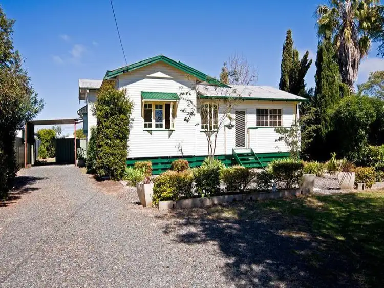 30 High Street, Wyreema QLD 4352