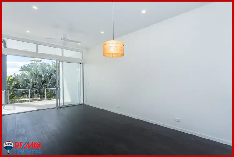 Sixth view of Homely unit listing, 8/30 Second Avenue, Sandgate QLD 4017