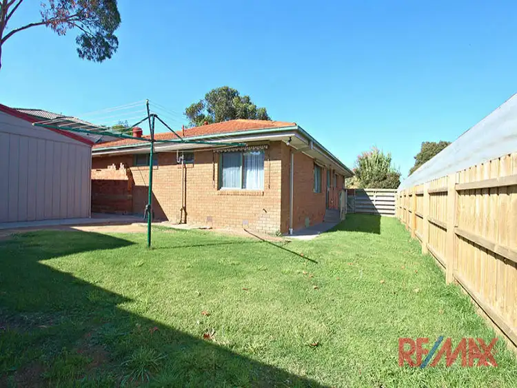 Seventh view of Homely house listing, 3 Nicholson Close, Endeavour Hills VIC 3802