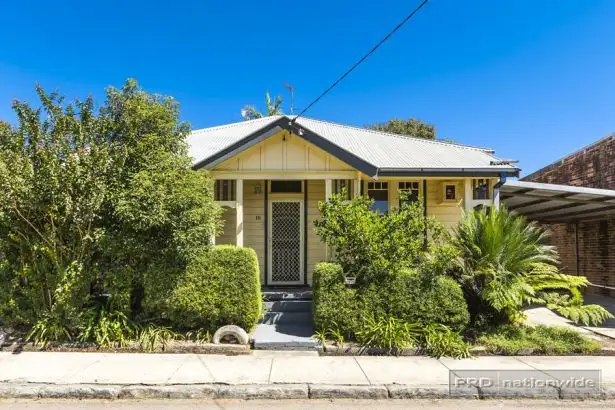 18 Tighe Street, Waratah NSW 2298