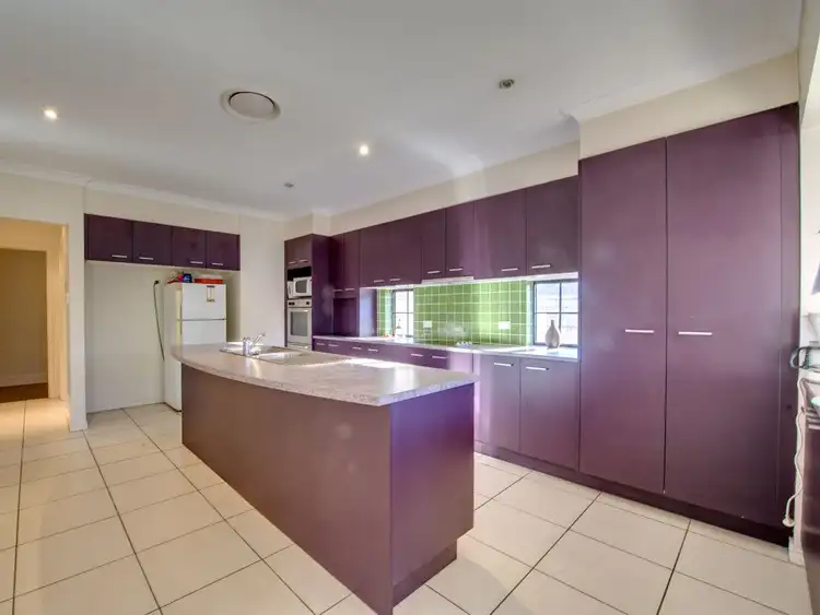 Third view of Homely house listing, 8 Lomond Place, Parkinson QLD 4115