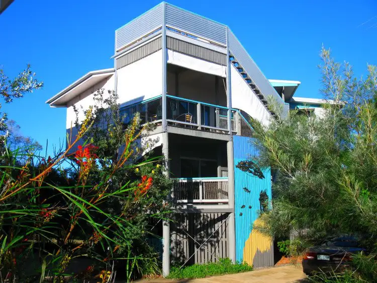 Second view of Homely house listing, 1/5 Pratt Court, Point Lookout QLD 4183