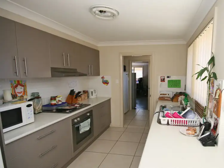 Second view of Homely house listing, 5 Sippel Close, Tamworth NSW 2340