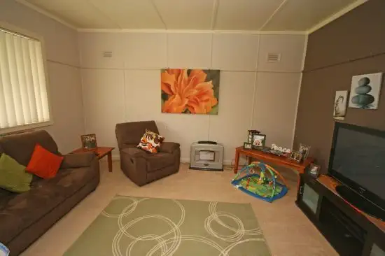 Fourth view of Homely house listing, 19 Edgeroy Street, Tamworth NSW 2340