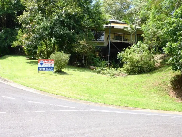 1 Cedrela Close, Kamerunga QLD 4870