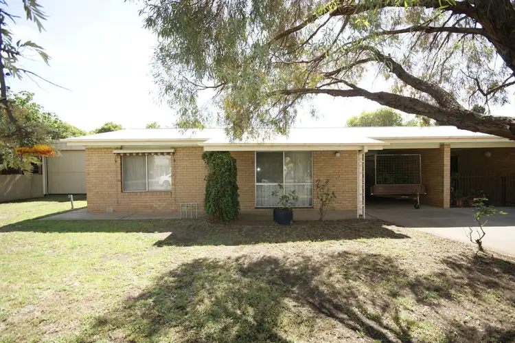 Main view of Homely house listing, 1/335 Wood St, Deniliquin NSW 2710