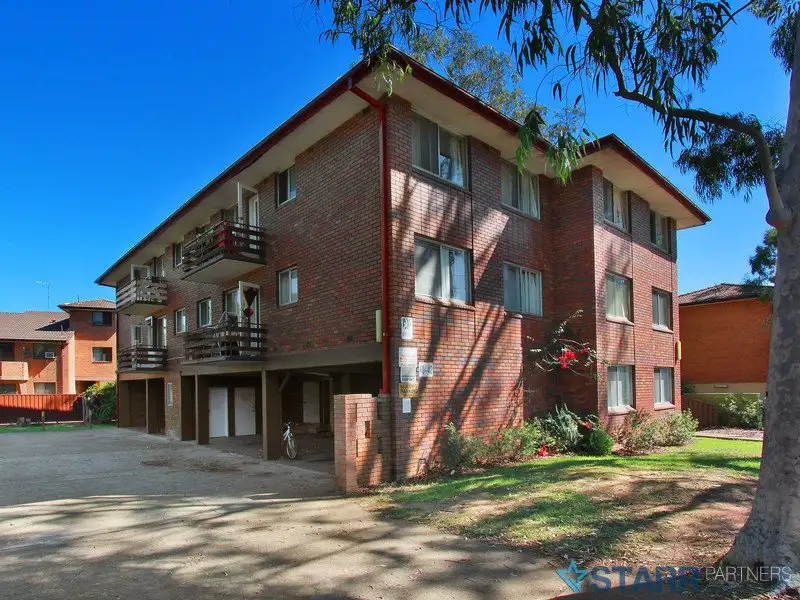 Main view of Homely unit listing, 2/40 Putland Street, St Marys NSW 2760