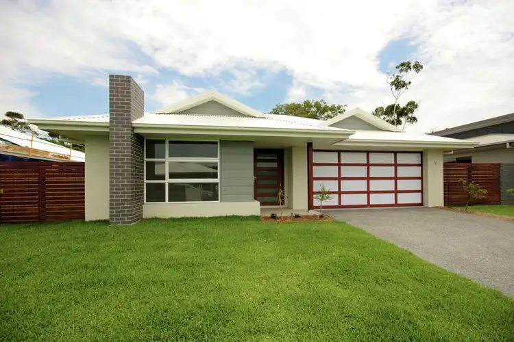 9 Water Gum Close, Sapphire Beach NSW 2450