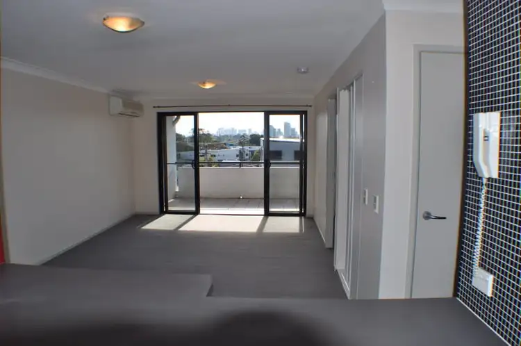 Seventh view of Homely unit listing, 56/11 Kitchener Street, Coorparoo QLD 4151