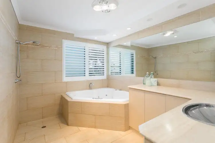 Fourth view of Homely unit listing, 7/108 PRINCE EDWARD PARADE, Scarborough QLD 4020