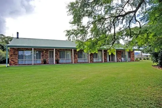 204 Braford Drive, Bonville NSW 2441